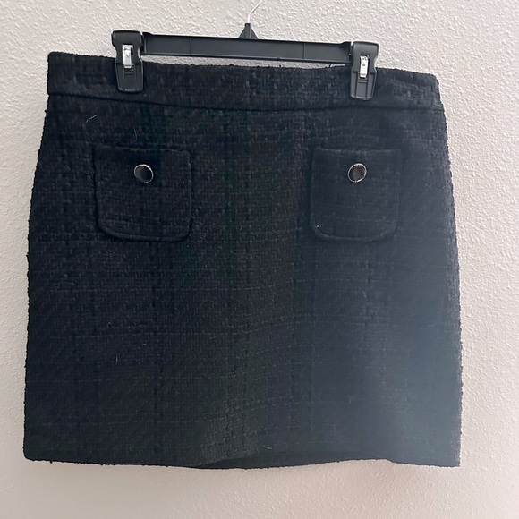 MAISON d’AMÉLIE PARIS black woven tweed skirt with patch Pockets in size 10 - Picture 3 of 6